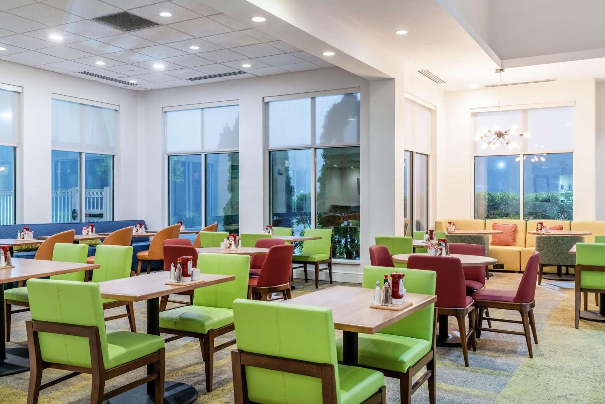 Hilton Garden Inn Morgantown Εξωτερικό φωτογραφία