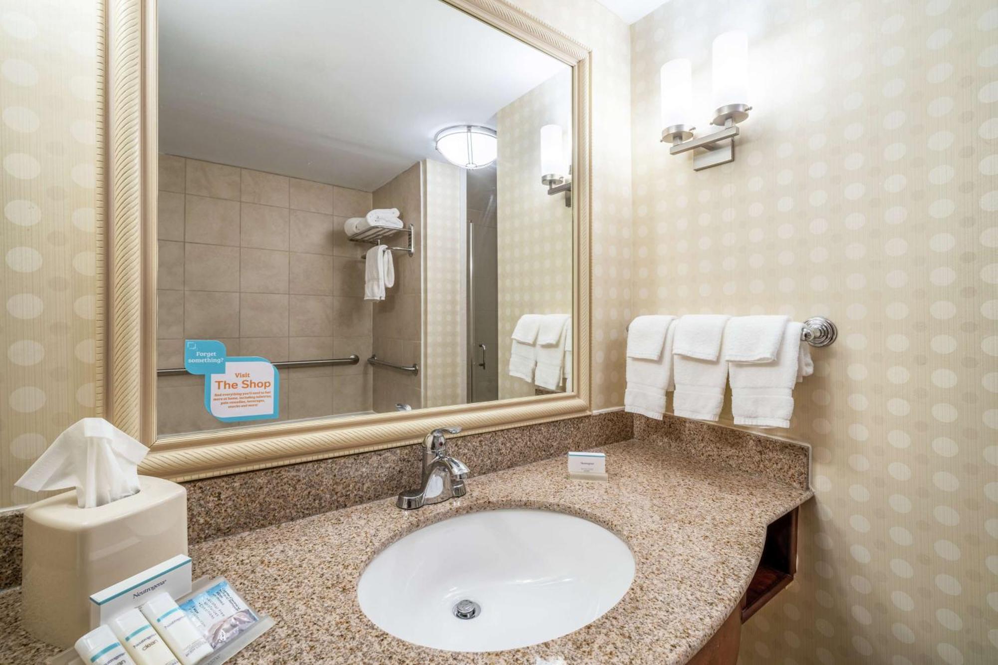 Hilton Garden Inn Morgantown Εξωτερικό φωτογραφία