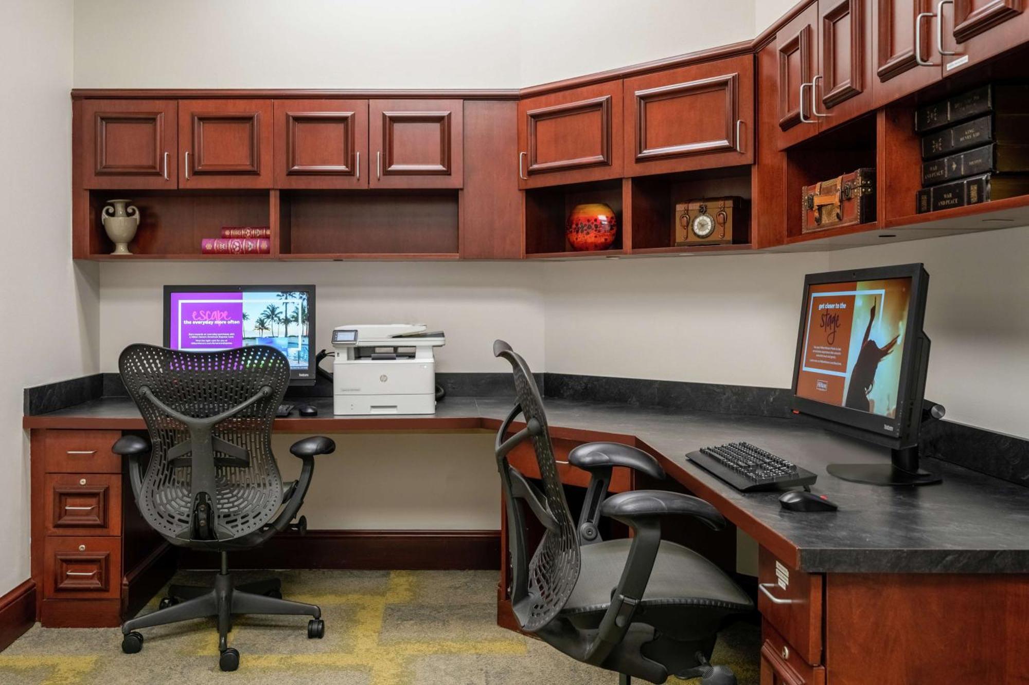 Hilton Garden Inn Morgantown Εξωτερικό φωτογραφία
