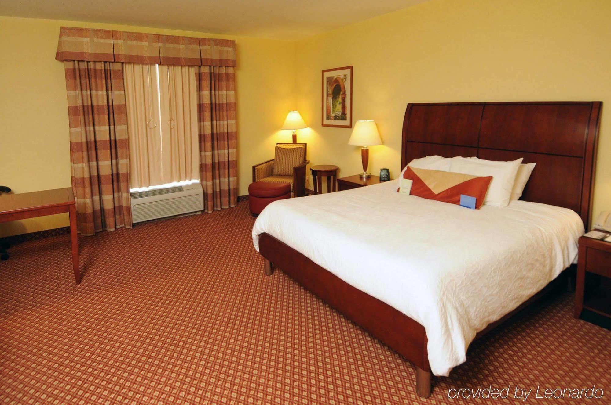 Hilton Garden Inn Morgantown Δωμάτιο φωτογραφία